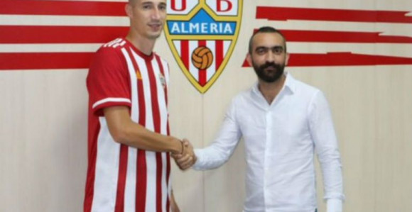 Званично: Раћа Петровић у црвено-бијелом три сезоне!