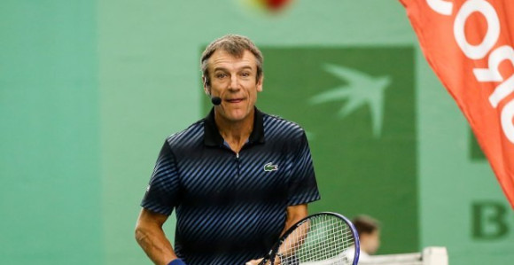 Samo Nadal može da pobijedi Đokovića u tri seta!