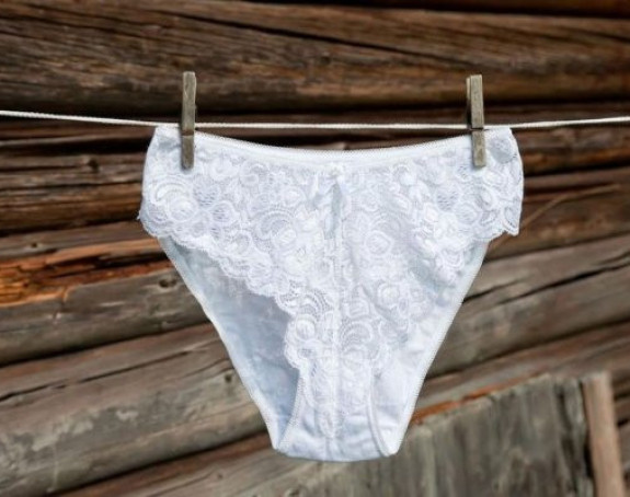 Nose donji veš i po sedam dana !?