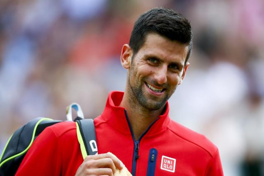 Novak o meditaciji: Um čisto nebo, misli su oblaci...