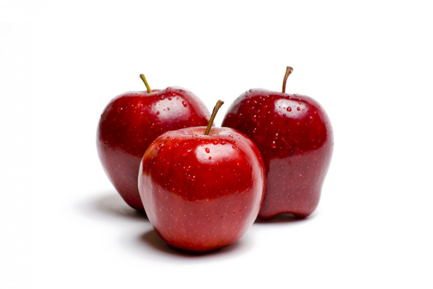 Tri jabuke dnevno tope kilograme