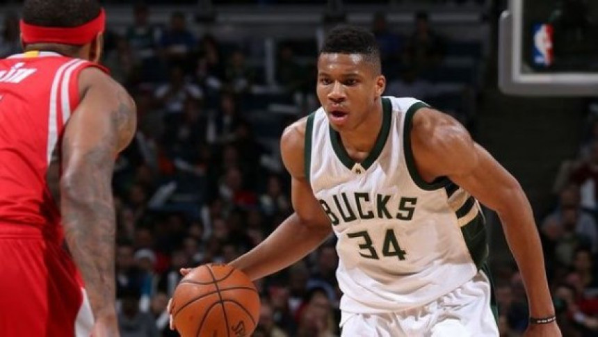 NBA: Adetokunbu 100 miliona!