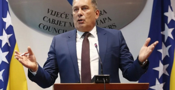 Prisluškivanje po zakonu