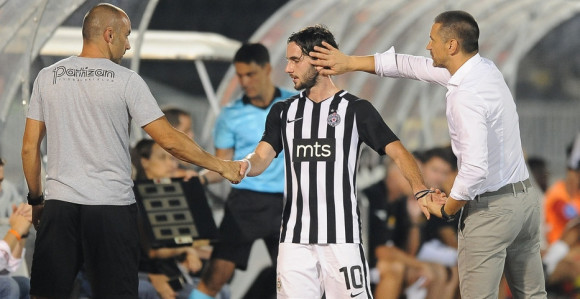 Јанковићев рецепт за дерби: Храбро и одговорно!