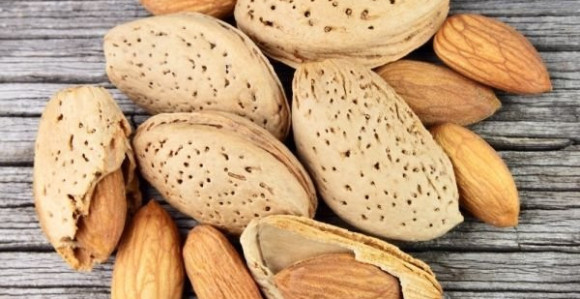 Badem je moćni saveznik zdravlja, ali u kojim količinama ga jesti?
