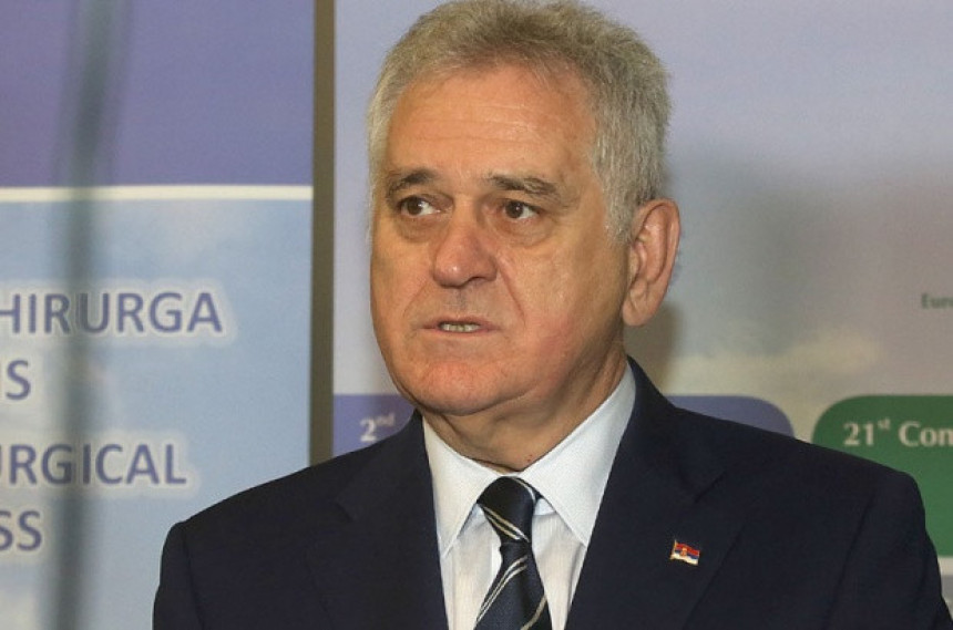 Nikolić: Sankcijama se ne postižu efekti