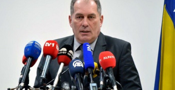 Додик је давно утрасирао пут са Сорошом када је са ДОС-ом рушио Милошевића