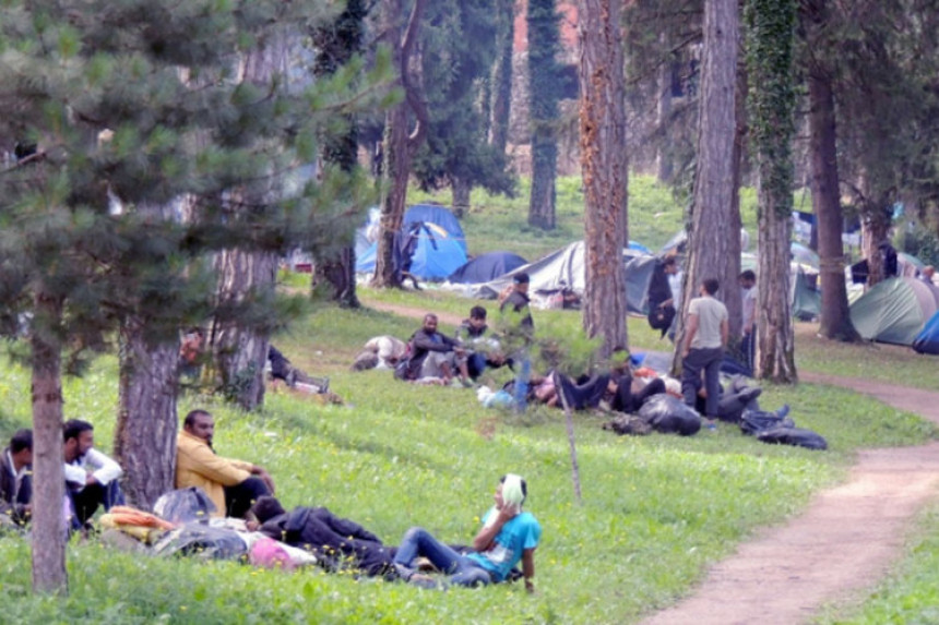Više migranata nego policije