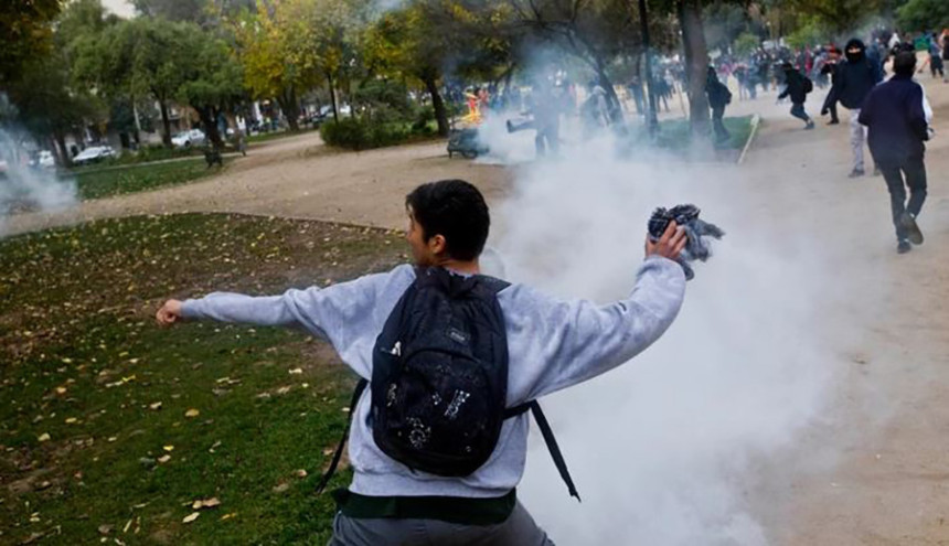 Nakon protesta odustali od većih cijena prevoza 