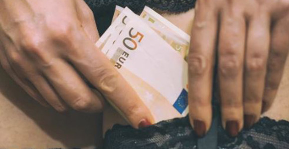 Bahanalije na jahtama: Eskort dame i fudbaleri