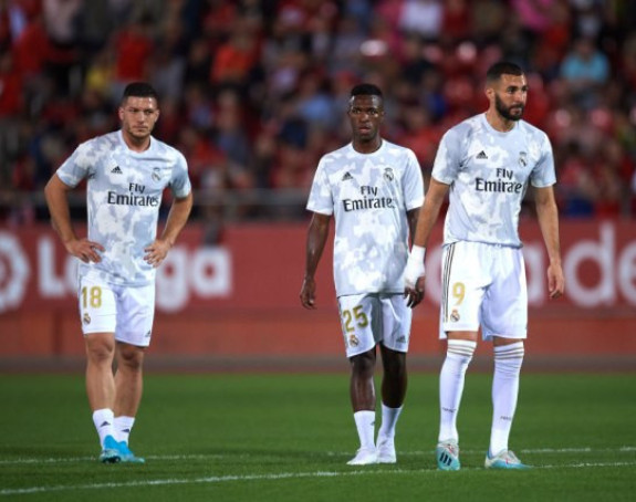 Ovo uopšte nije dobro: Jović odsječen od igre Reala!