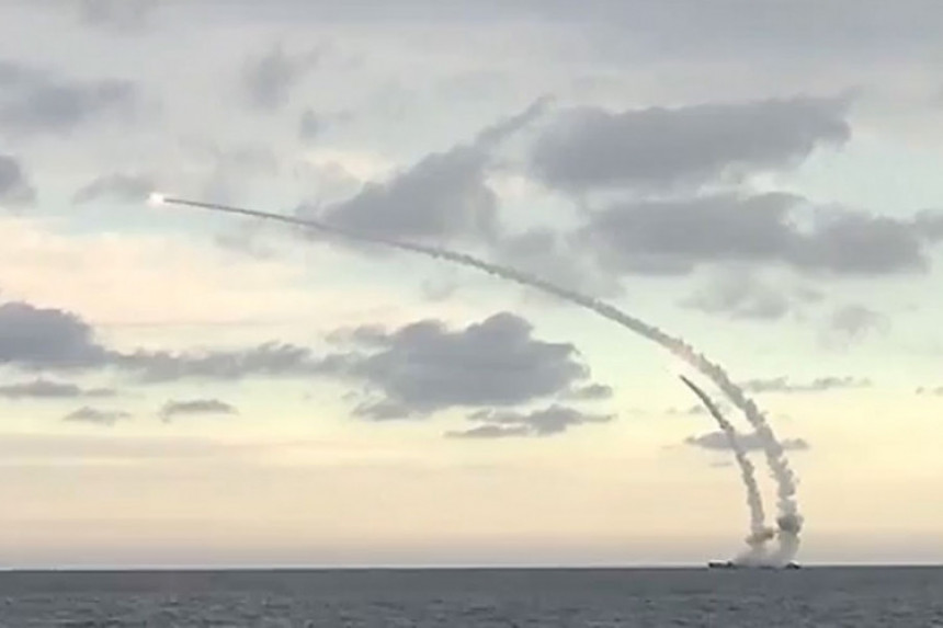 Rusi zasipaju ID krstarećim raketama