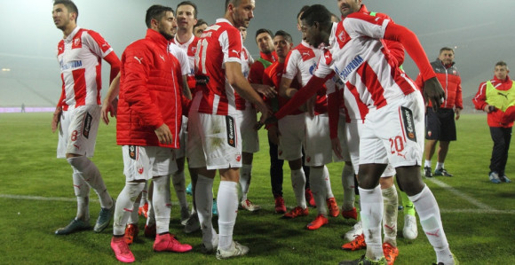 Играчима Звезде исплаћене премије!