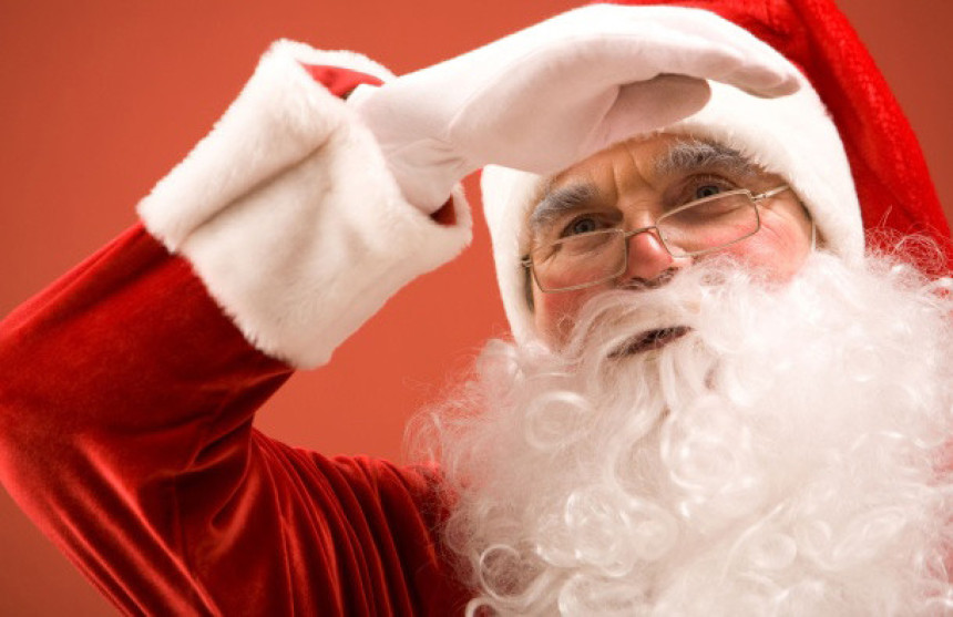 Djed Mraz dobio otkaz