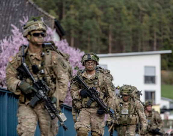 НАТО демонстрира снагу испред Руса