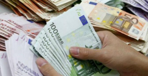 Vlada se zadužuje za još 10 miliona