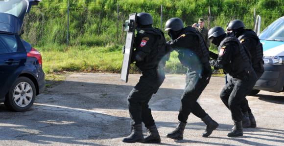 Višegrad: Pokazna vježba policije