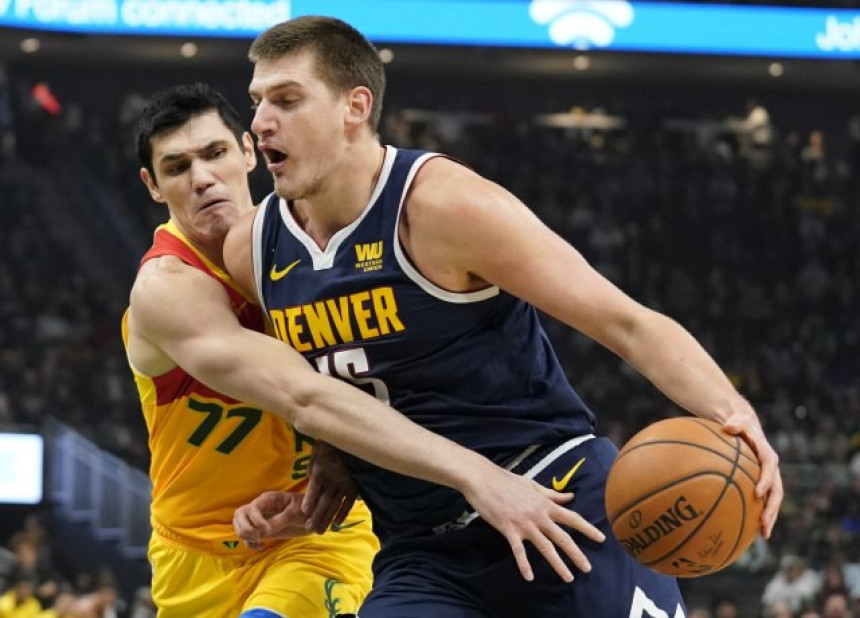 Jokićev Denver "tone" sve brže!