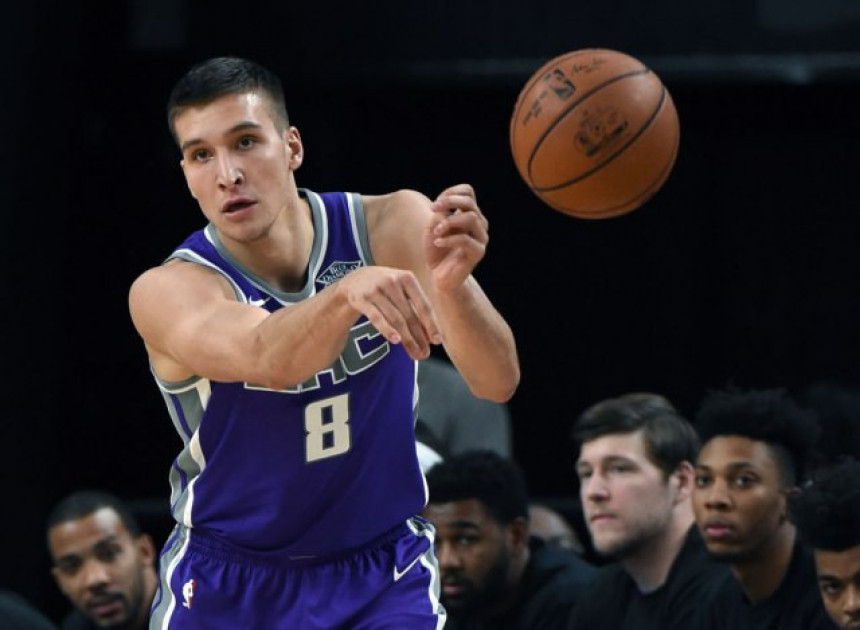 Video: Bogdan pâsom kroz noge oduševio NBA!