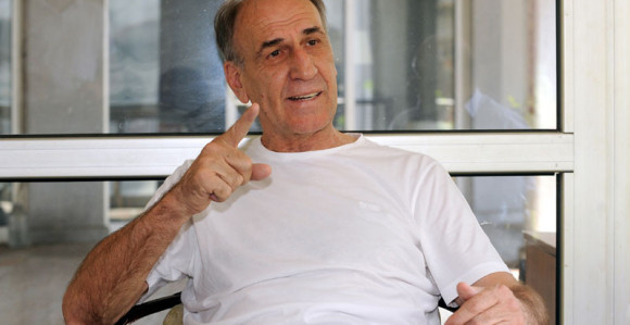 Razočarani Dalipagić: Niko ne bi mogao da me natjera da nosim majicu sa likom kriminalca!