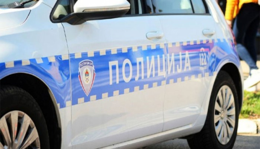 Građani Srpske napadaju policiju