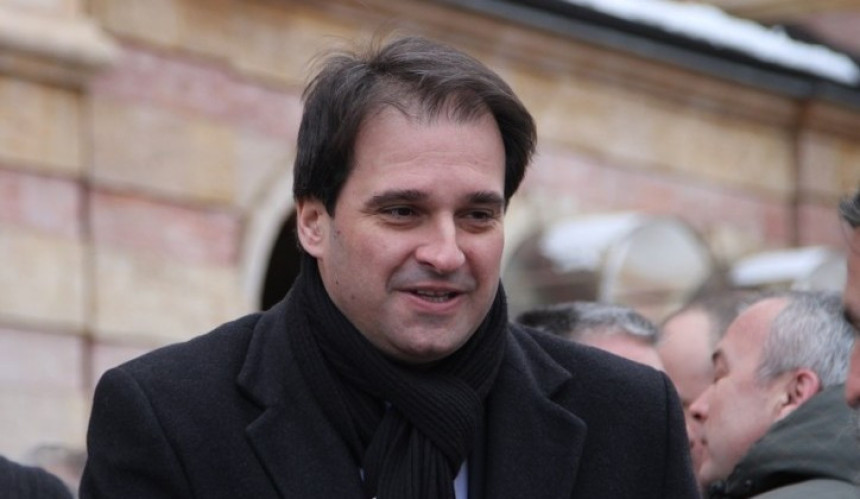  Dodik sklopio pakt sa Džaferovićem