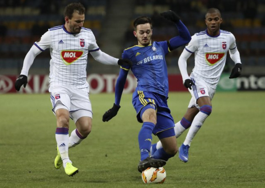 Мркела: Желимо и Иванића!