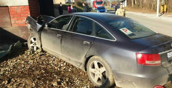 Prijedor: Dvoje povrijeđeno u sudaru