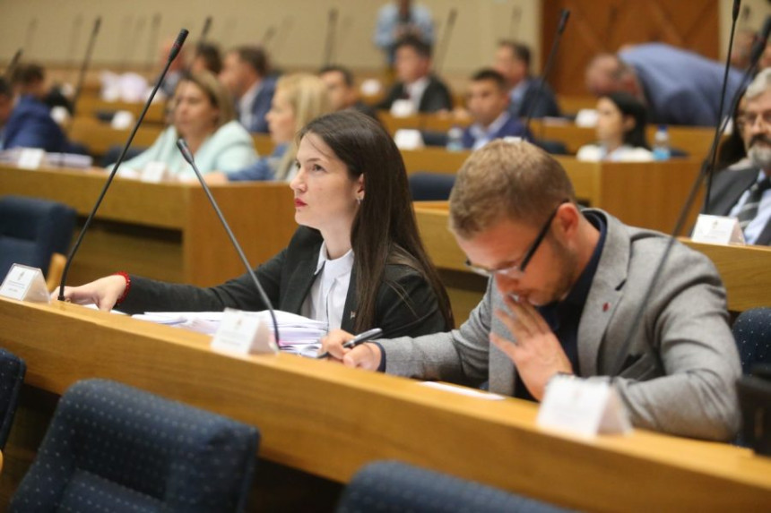 U ponedjeljak o "Programu reformi" u Parlamentu RS