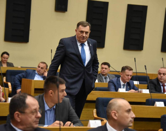 Dodik traži posebno zasjedanje NSRS o Programu reformi BiH