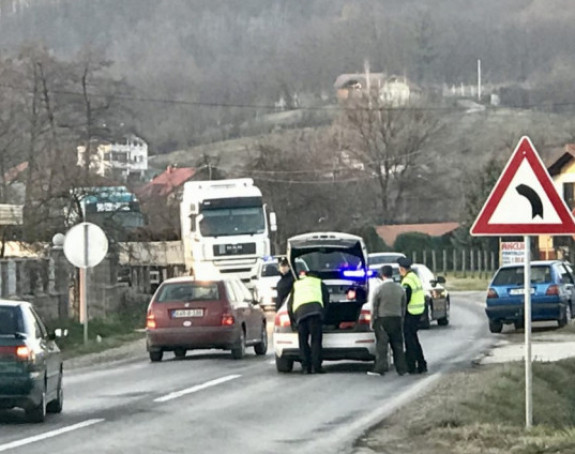 Teška nesreća: Automobilom udario trudnicu