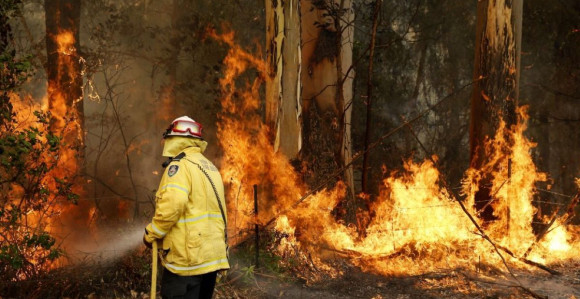 Аустралија: Два ватрогасца погинула