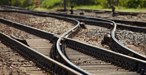 Poginula jedna osoba kada je na nju naletio voz