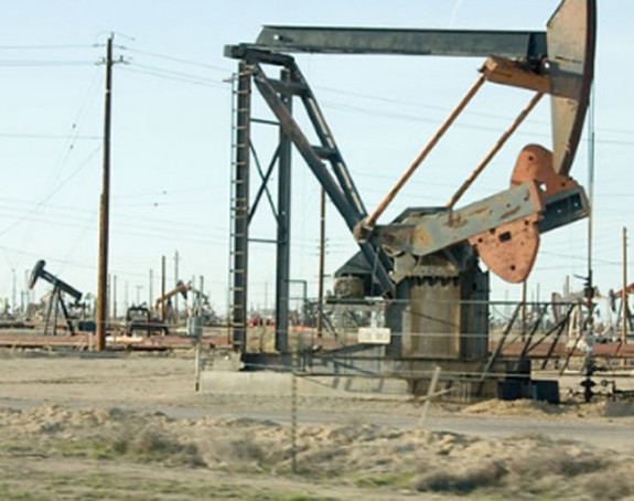 Сирија: Напад на нафтна и гасна постројења