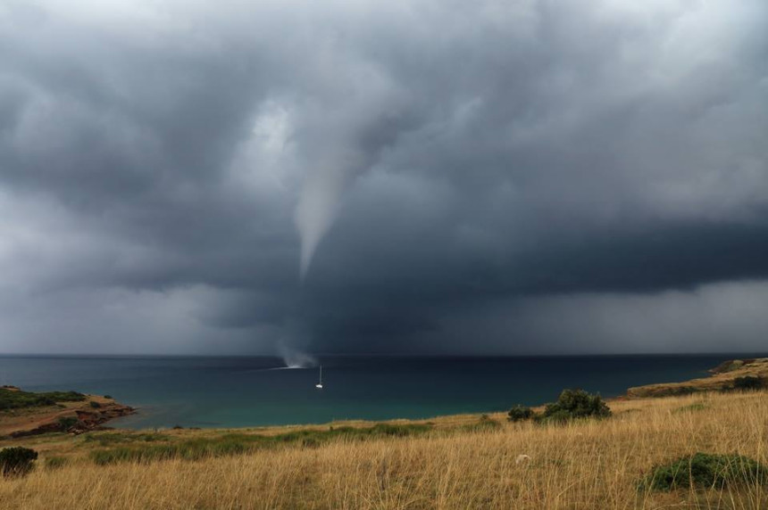U  Zadru pijavica, širom Dalmacije poplave