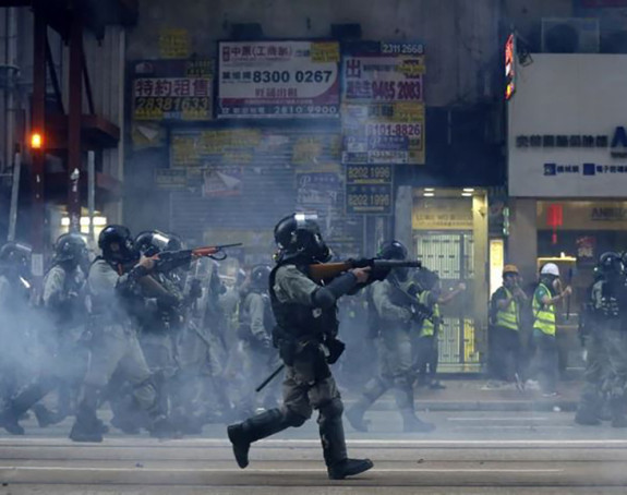 Novi sukobi u Hong Kongu sa demonstrantima