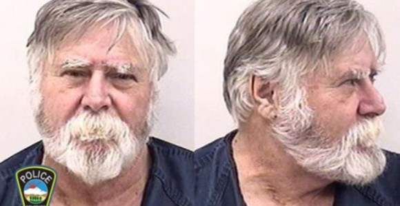 Опљачкао банку па новац бацао пролазницима