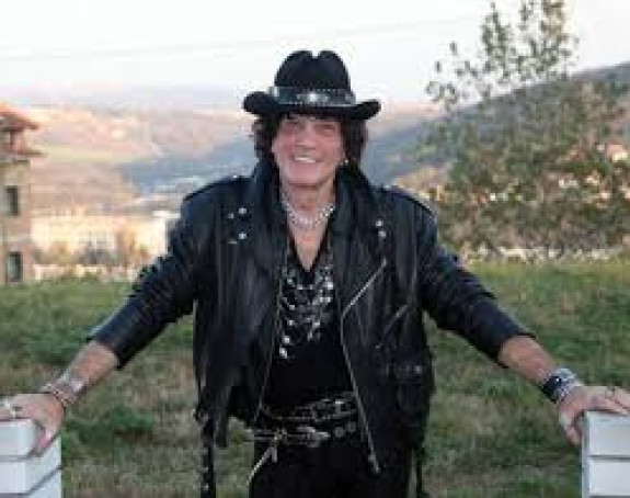 Milić Vukašinović nosi majicu staru 46 godina