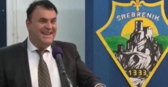 Nikad nije znio istinu za govornicom? VIDEO