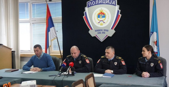 Policija zbunjena - Za sve nemaju informacije?!