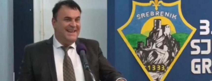 Nikad nije znio istinu za govornicom? VIDEO