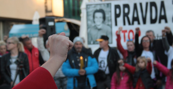 "Расвијетлити убиство Давида Драгичевића"