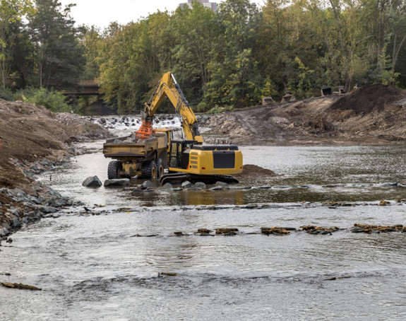 Protivpravno na pijesku zaradio 3 miliona maraka