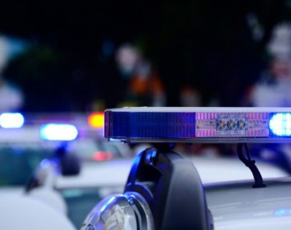 Stara Pazova: Policajca napao sjekirom