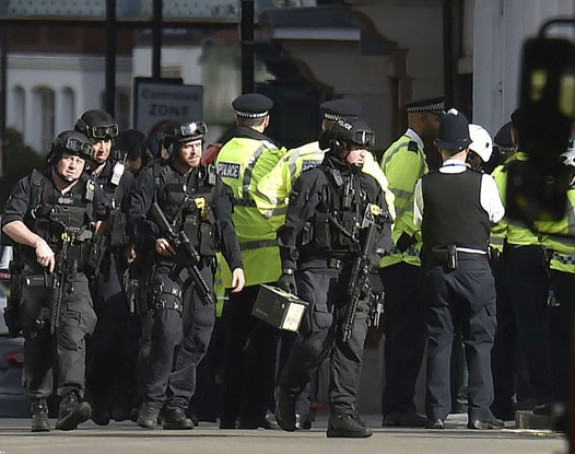 Ухапшен младић због сумње на тероризам