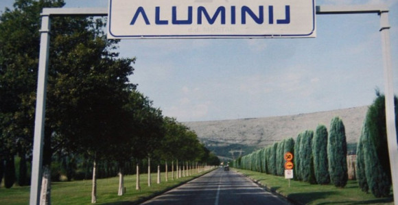 Dijele se otkazi ostalim radnicima Aluminija