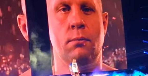 Руски ММА борац на меч испраћен уз "Христе Боже"