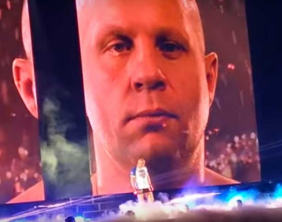 Ruski MMA borac na meč ispraćen uz "Hriste Bože"