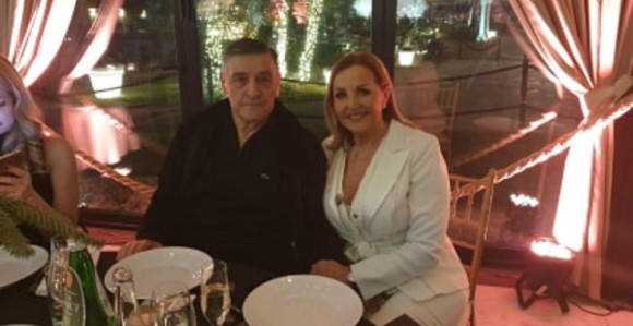 Ana za Novu godinu od Mrke dobila poklon od koga zastaje dah!