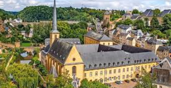 Власти Луксембурга уводе бесплатан јавни превоз